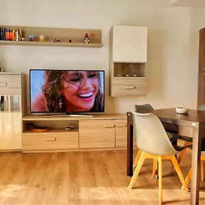 Jasmine Malpensa And More, Easy Parking Easy Airport , Samarate Italy
